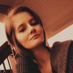 Meet your Posher, Britt